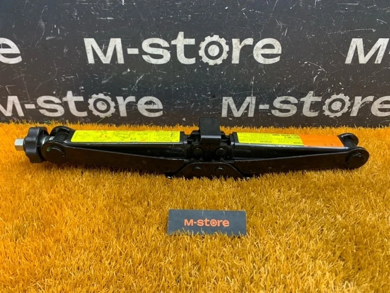 Домкрат Mercedes-Benz Glk-Class 2010 A1645800118 X204 272.948