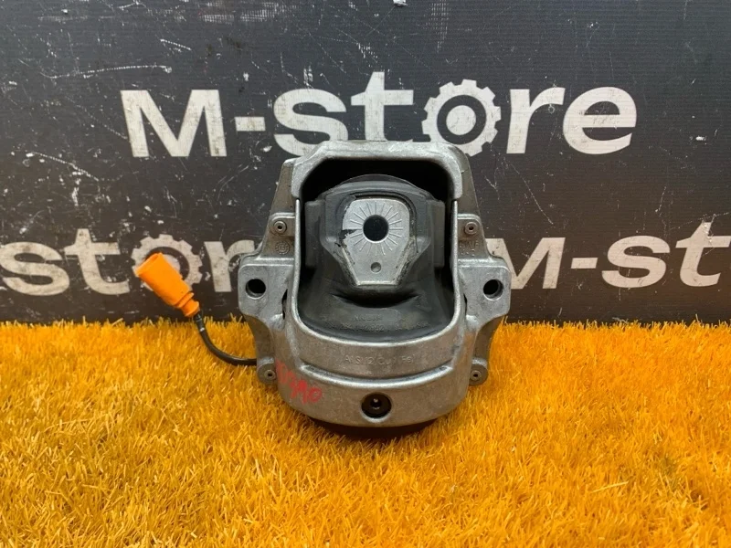 Подушка двигателя Audi Q5 2013 8R0199381C 8R CNCD, левая