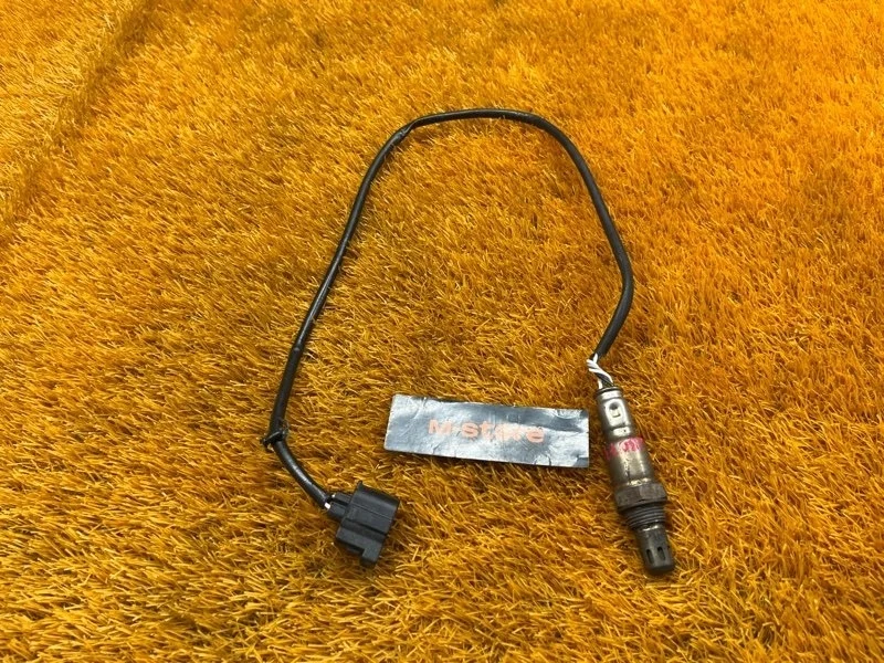 Датчик кислорода Mercedes-Benz C-Class 2010 A0065422218 W204 271.860