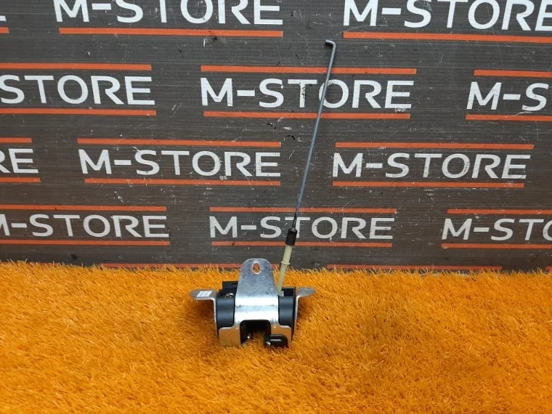 Замок багажника Mercedes-Benz M-Class 2001 A1637400235 W163 112.942