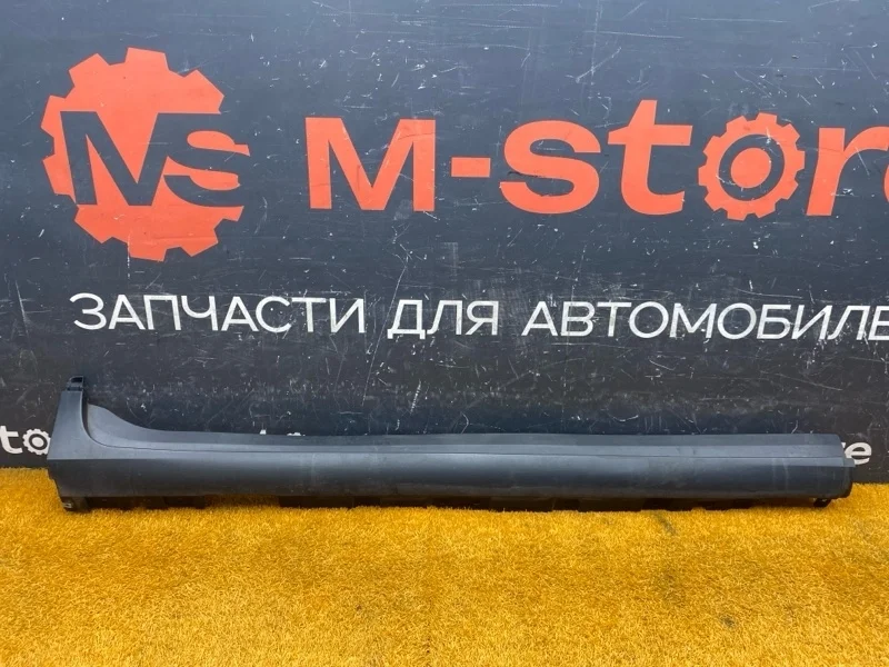 Накладка на порог Bmw X3 2013 51777210080 F25 N20B20A, правая