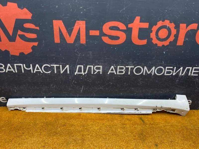 Накладка на порог Audi A4 2006 8E0853860A B7/8E BFB, правая