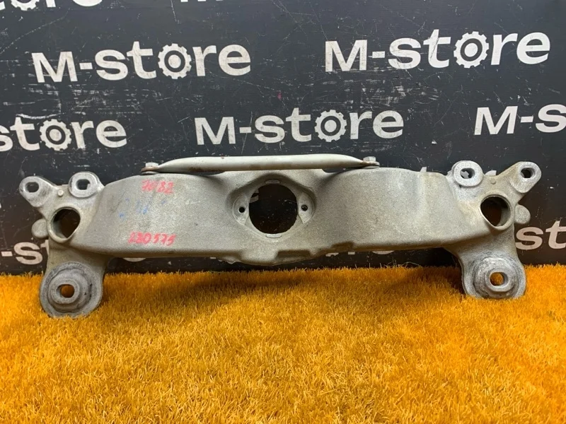 Кронштейн КПП Audi A4 2006 8E0399263AG B7/8E BFB