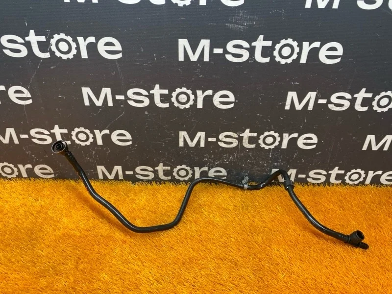 Трубка вакуумная Bmw X5 2011 13904601575 E70 N55B30A