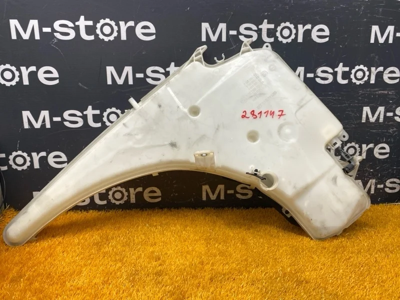 Бачок омывателя Bmw 3-Series 2006 61677068996 E90 N52B25A