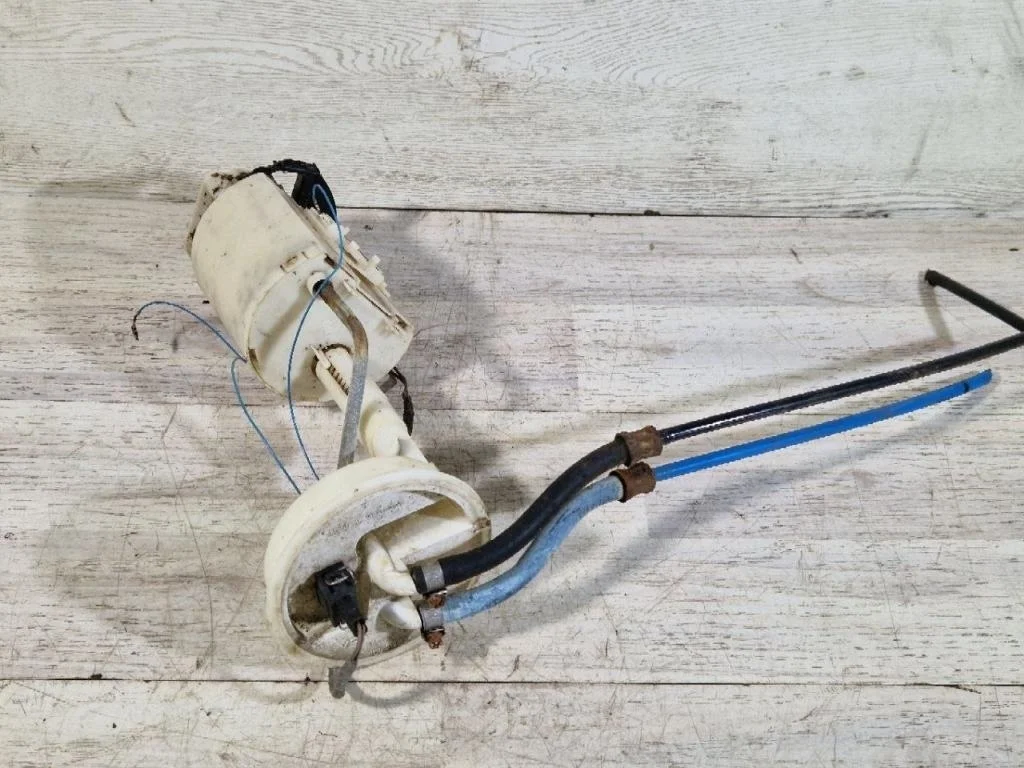 Топливный насос Volkswagen Transporter T4