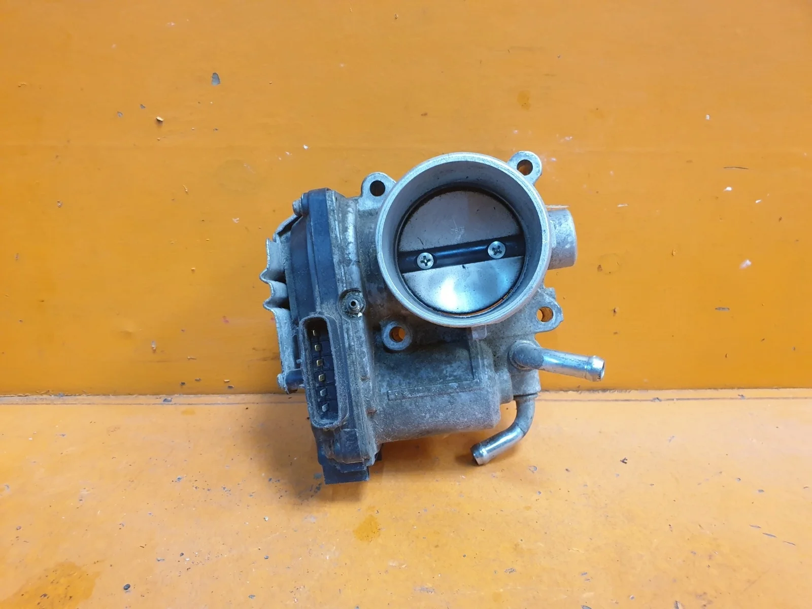 Дроссельная заслонка Mitsubishi Outlander 2012-нв 3