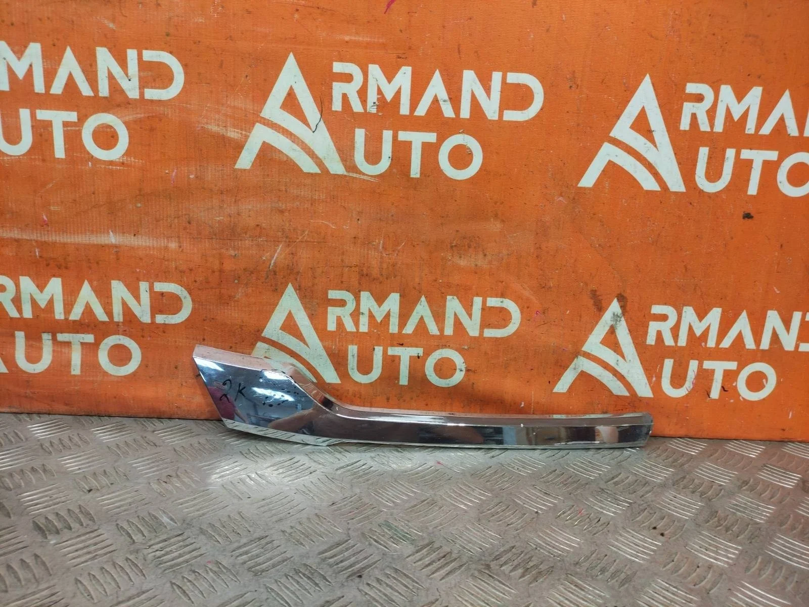 Накладка решетки радиатора Mitsubishi Pajero Sport 2015-2021 3