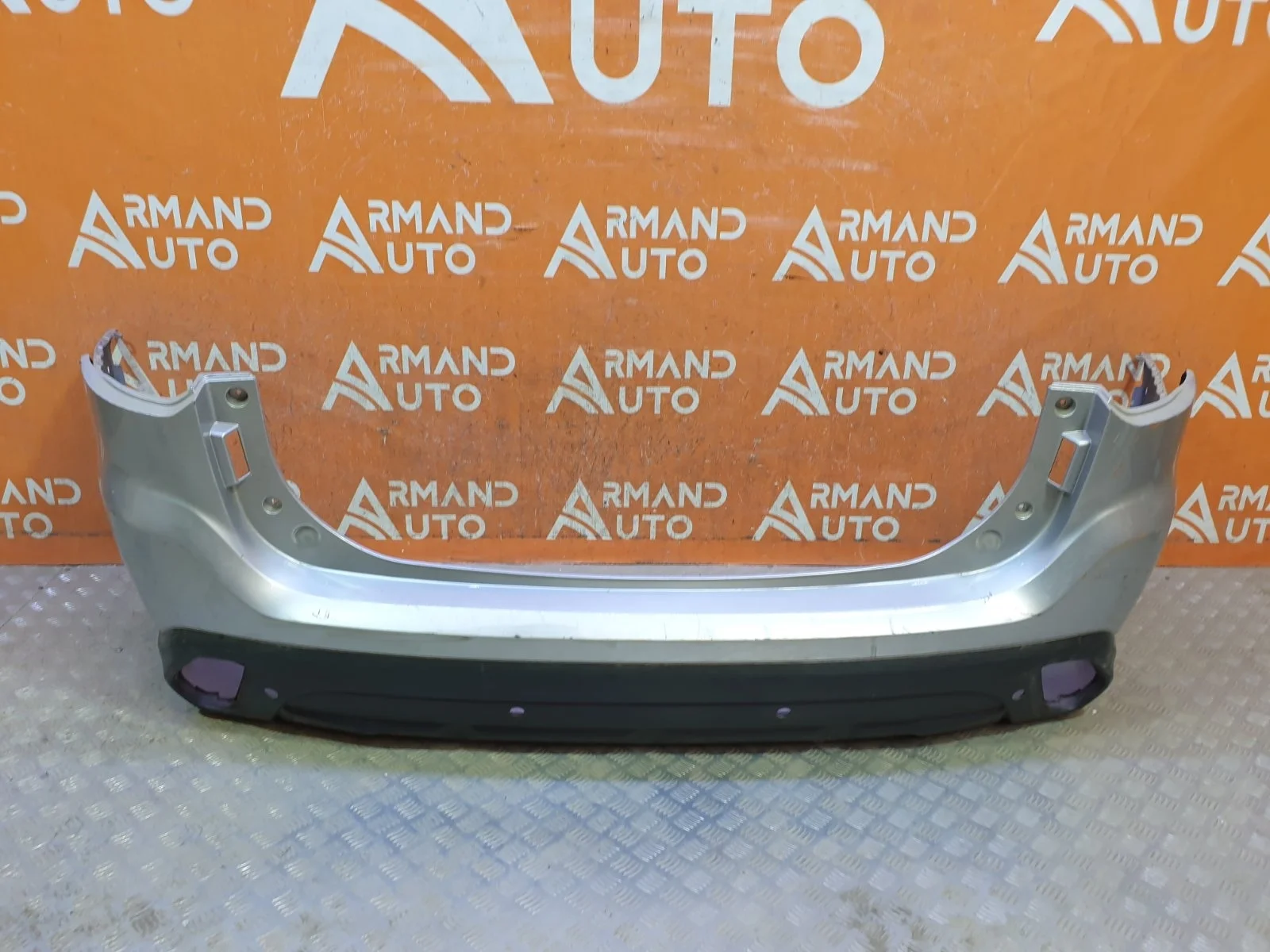 Бампер Mitsubishi Outlander 2015-2018 3