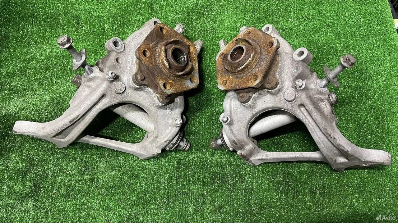 Кулак задний со ступицей porsche macan 95b