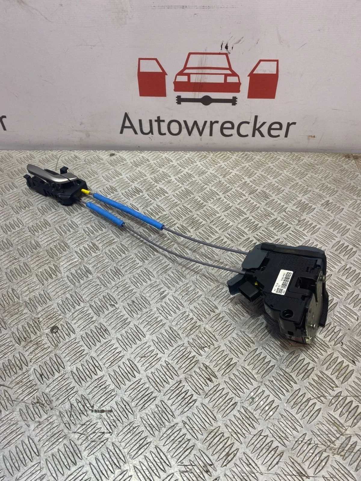 Замок двери Hyundai Solaris II (2017—2020)