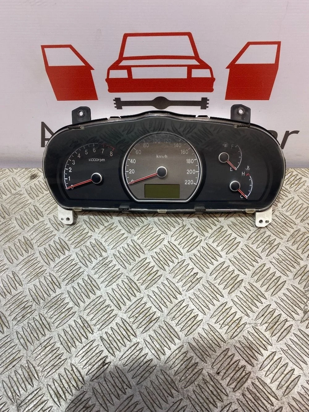 Панель приборов Hyundai Elantra IV (2006—2011)