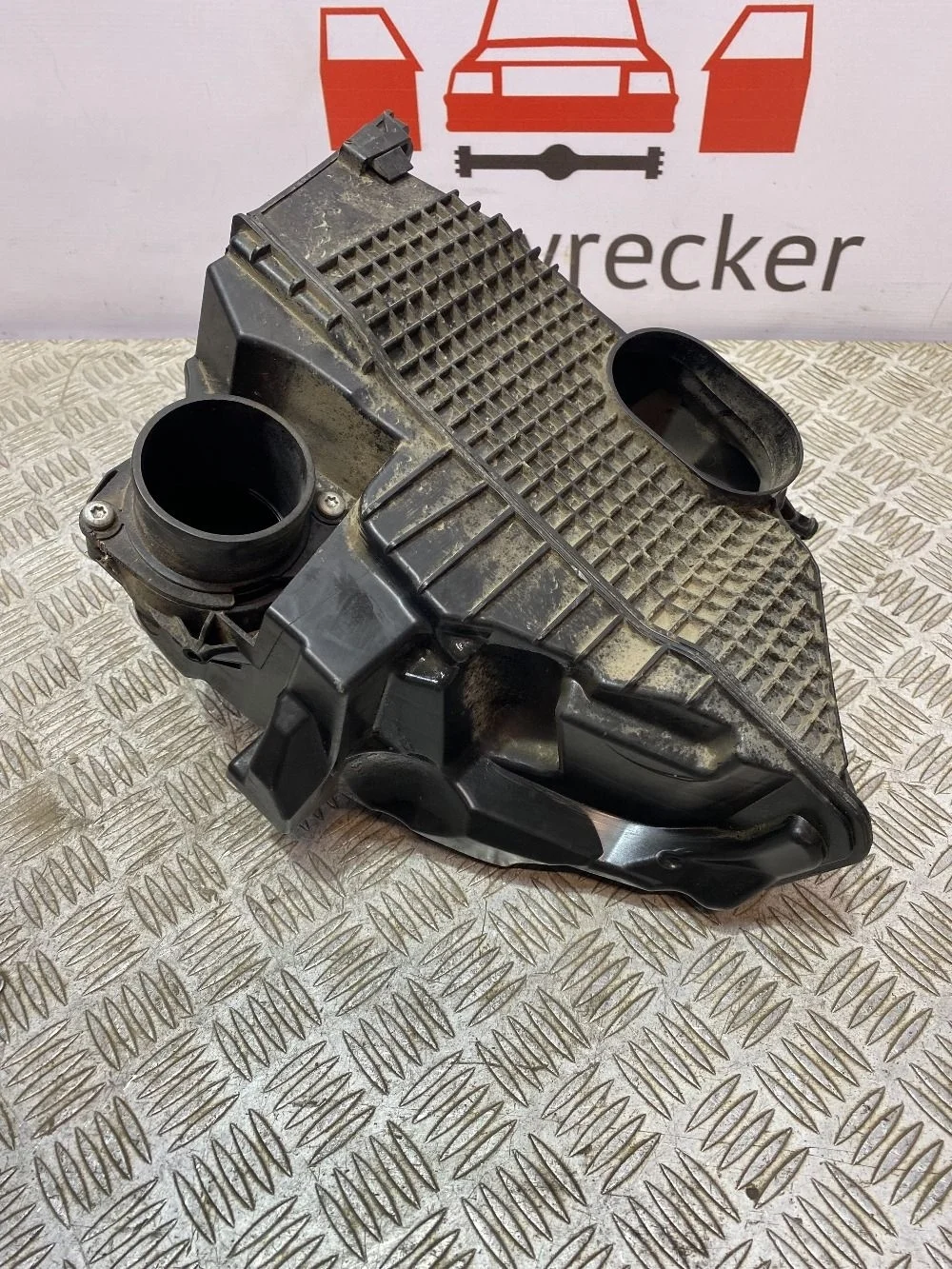 Корпус воздушного фильтра ВАЗ (LADA) XRAY I (2015—2022)