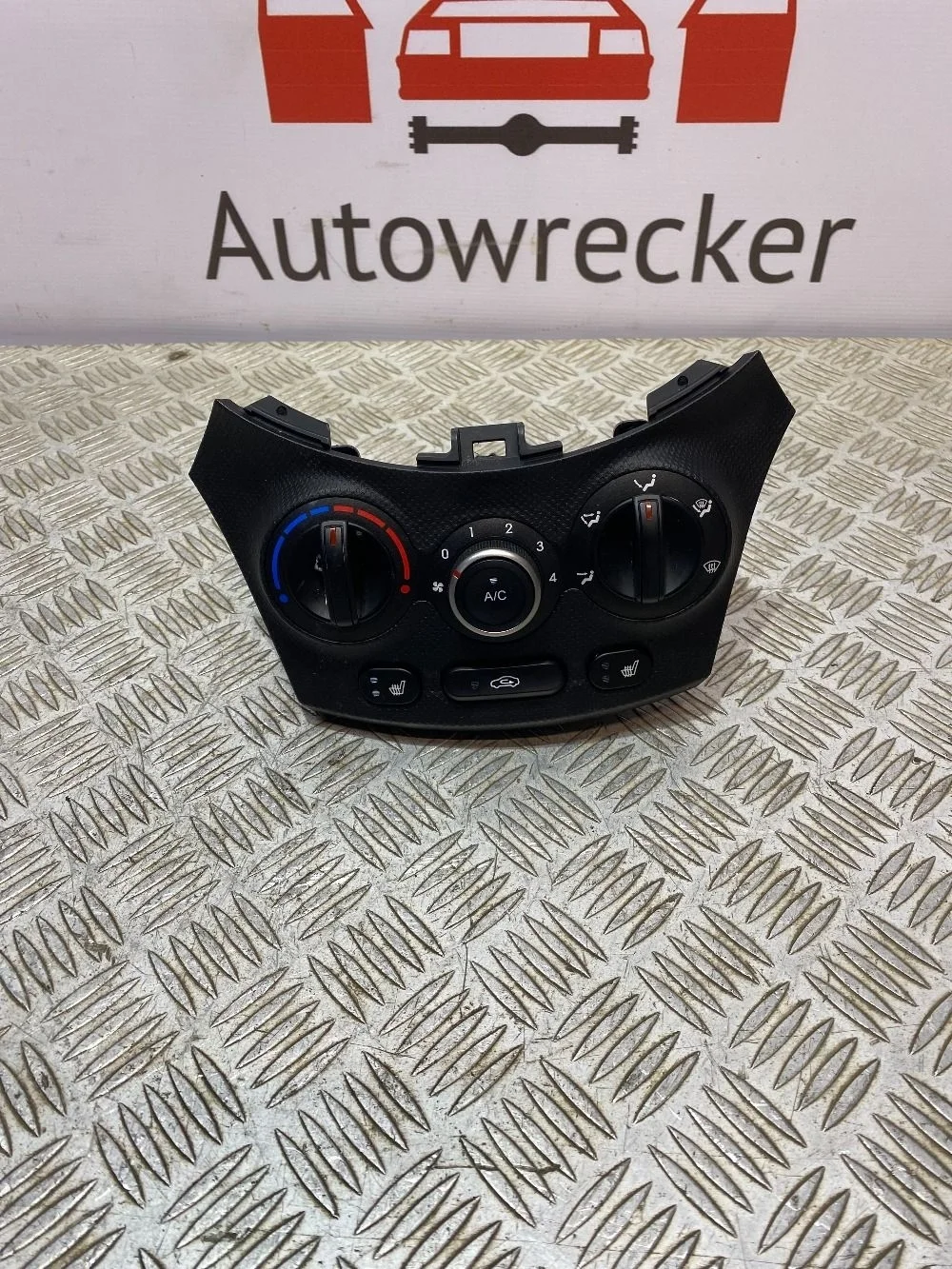 Блок управления отопителем Hyundai Solaris I рестайлинг (2014—2017)