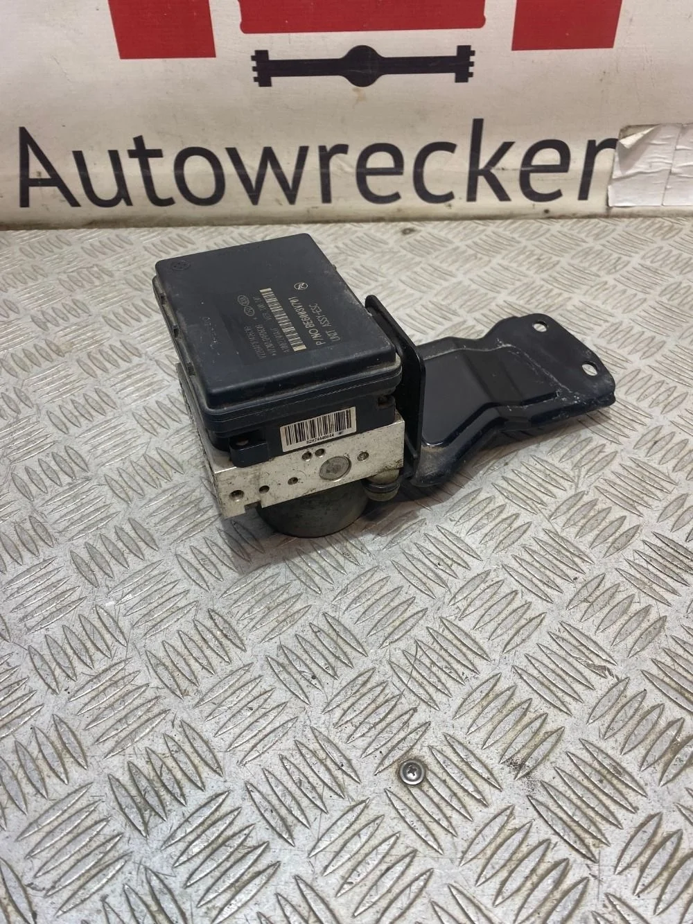 Блок ABS (насос) Hyundai Solaris II (2017—2020)