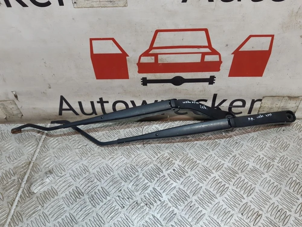 Поводок стеклоочистителя Chevrolet Cruze I рестайлинг (2012—2015)