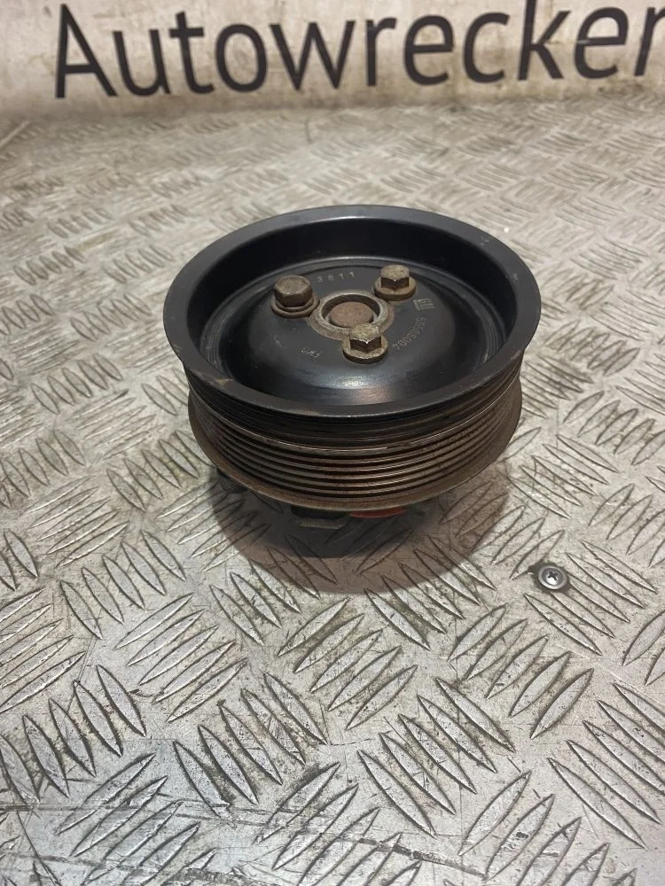 Насос водяной (помпа) Opel Astra J (2009—2012)