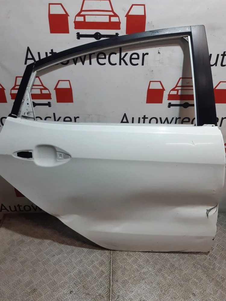 Дверь задняя правая Kia Rio III (2011—2015)