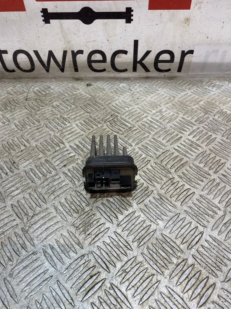 Резистор отопителя Opel Astra H рестайлинг (2006—2014)