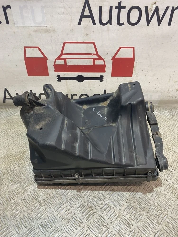 Корпус воздушного фильтра Opel Astra H рестайлинг (2006—2014)