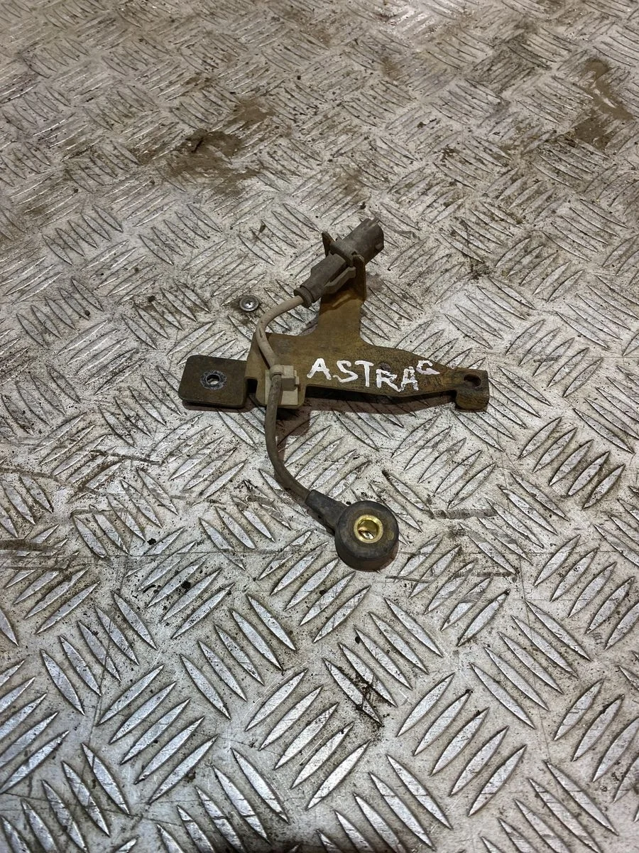 Датчик детонации Opel Astra J (2009—2012)