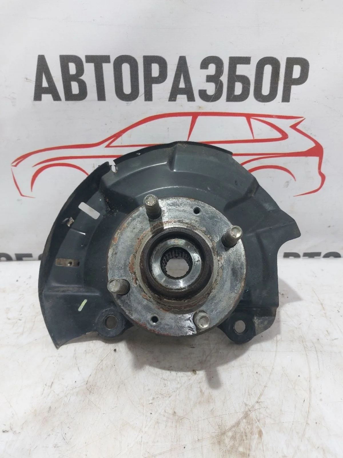 Кулак поворотный передний левый Hyundai Solaris I (2010—2014)