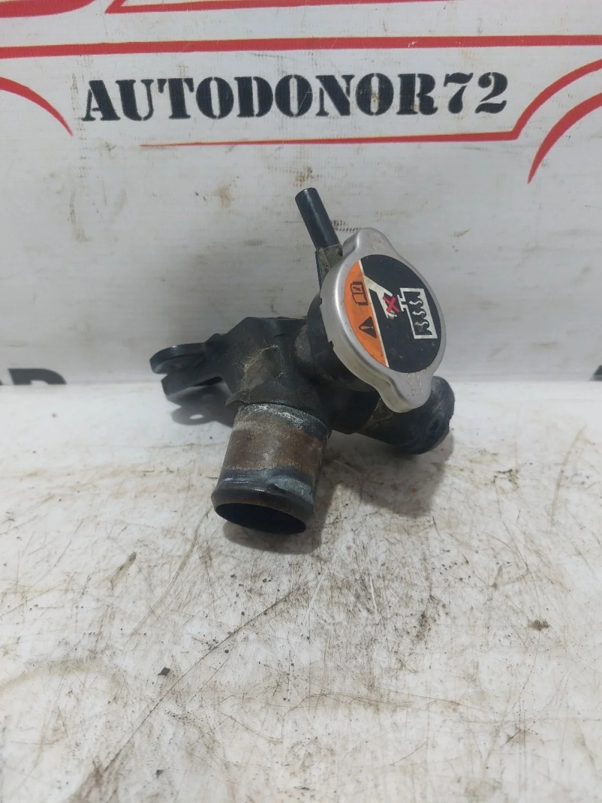 Тройник системы охлаждения Hyundai Solaris I (2010—2014)