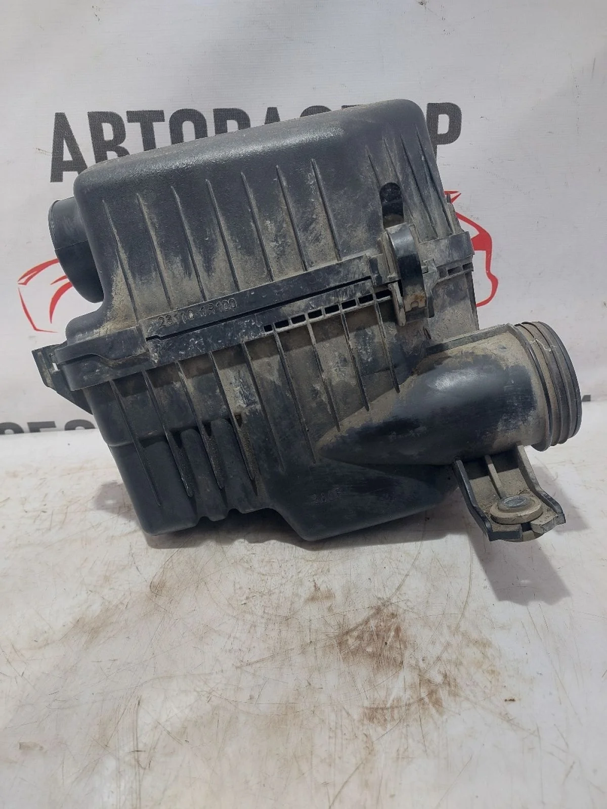 Корпус воздушного фильтра Hyundai Solaris I (2010—2014)