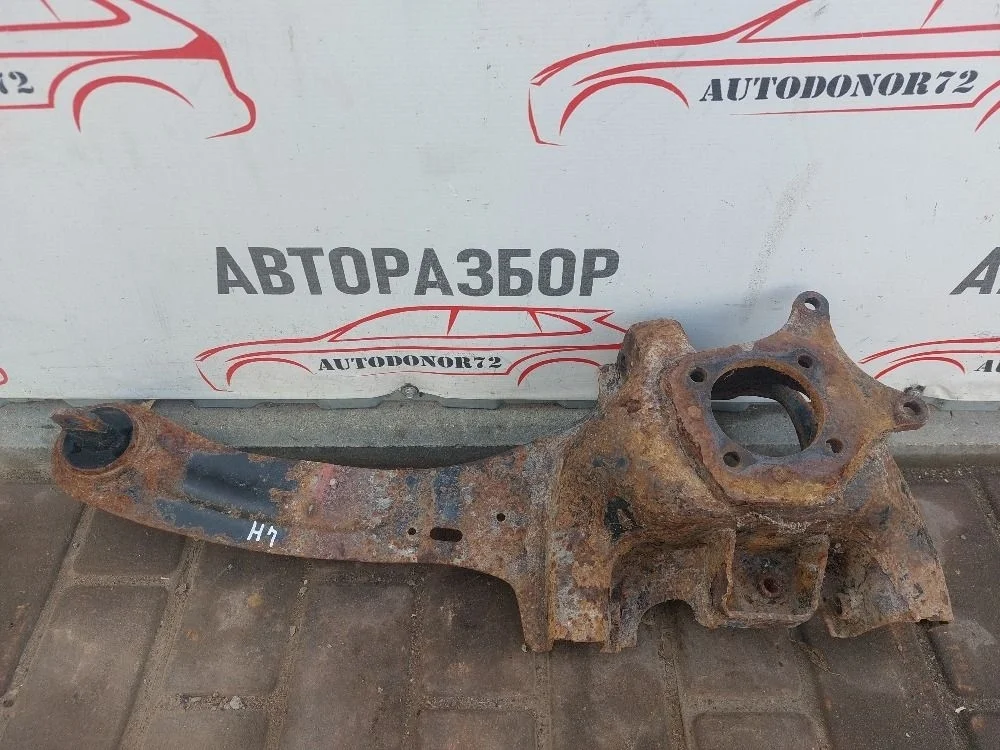 Рычаг задний продольный левый Mazda 3 BK рестайлинг (2006—2009)