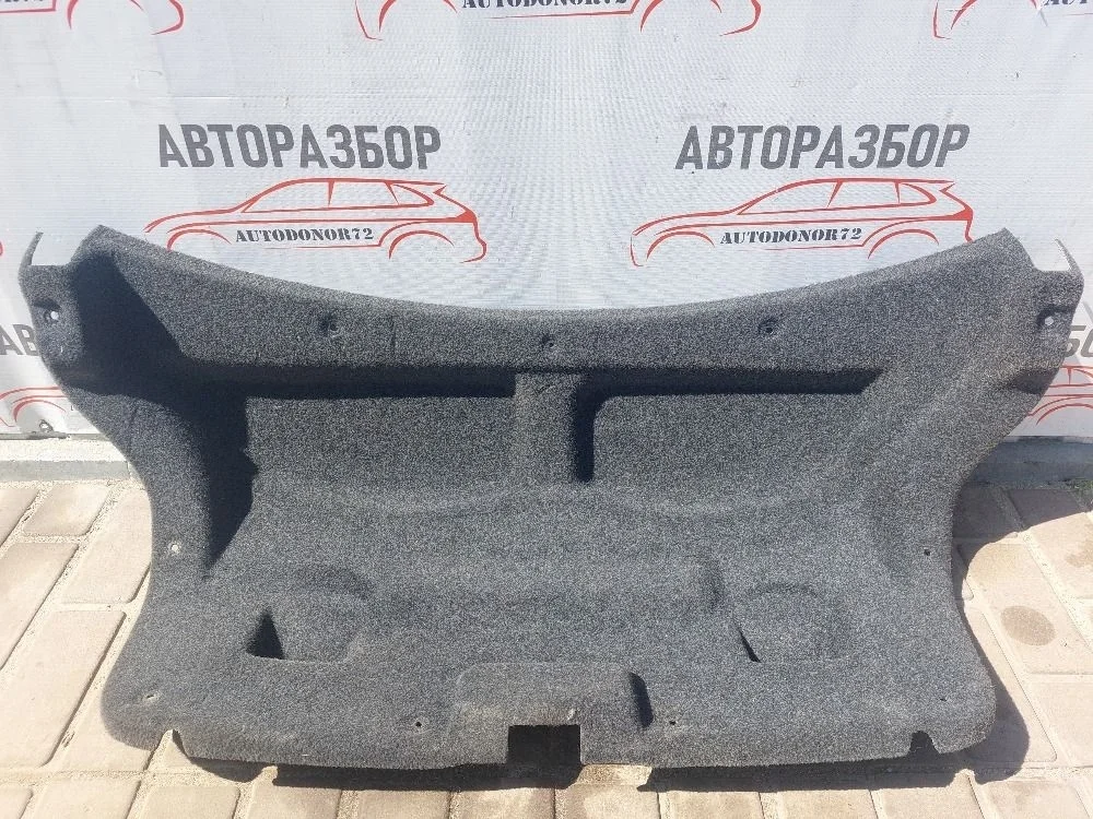 Обшивка крышки багажника Toyota Avensis T250 (2003—2006)