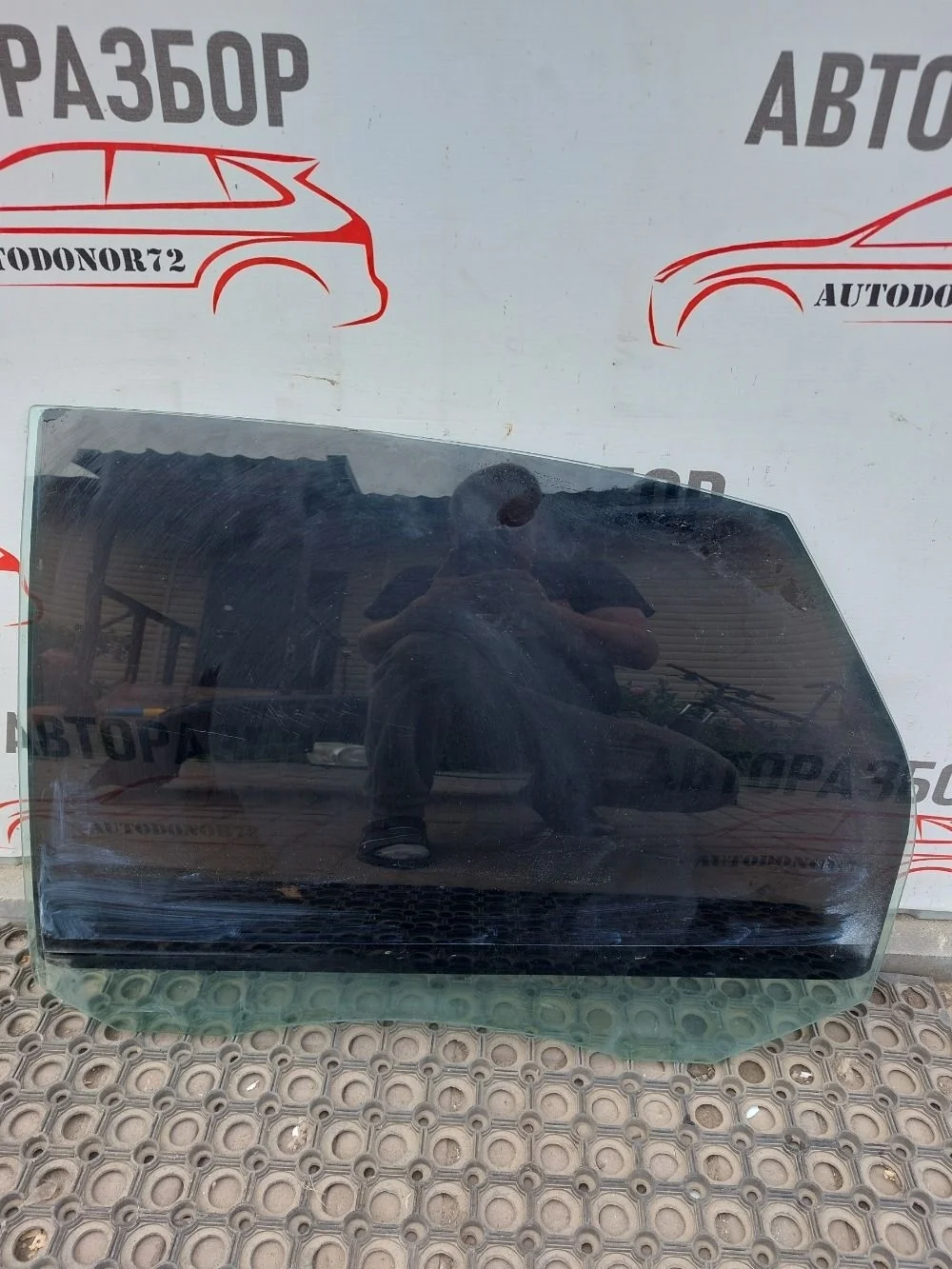 Стекло задней левой двери Ford Focus II рестайлинг (2007—2011)