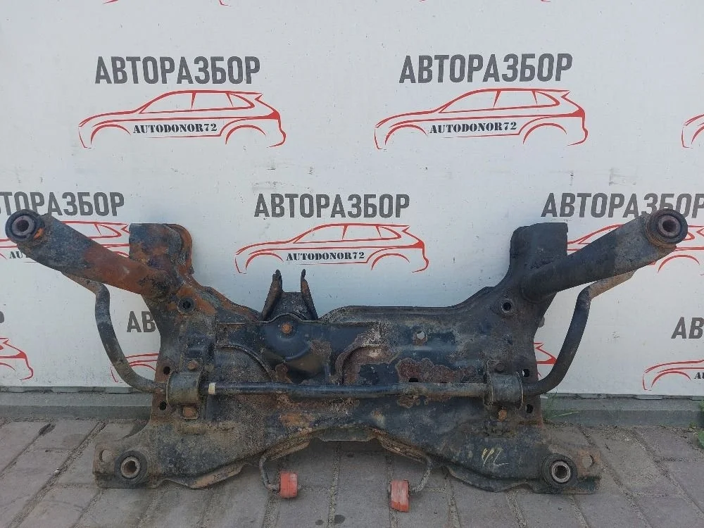 Подрамник передний Mazda 3 BK рестайлинг (2006—2009)