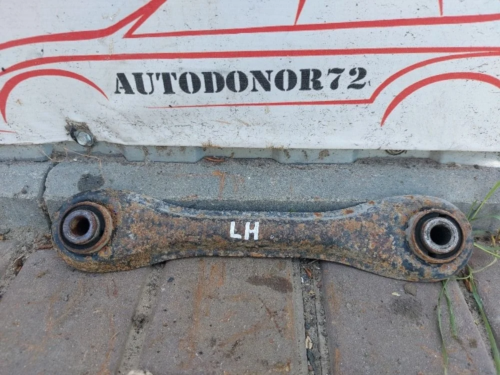 Рычаг поперечный задний Ford Focus I (1998—2004)