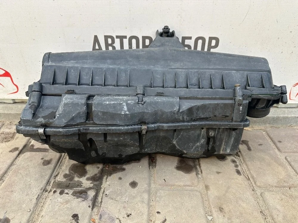 Корпус воздушного фильтра Peugeot 308 I (2007—2011)