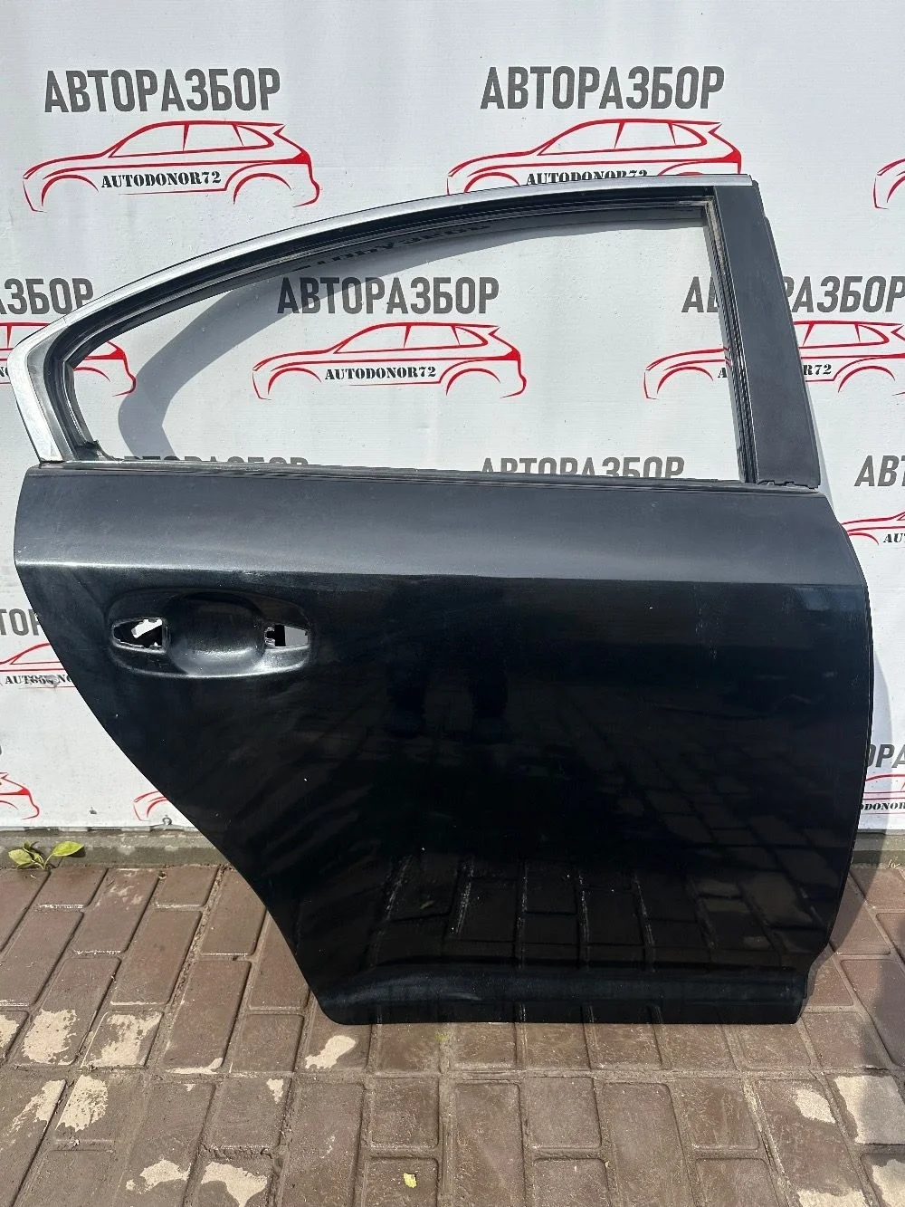 Дверь задняя правая Toyota Avensis T270 (2008—2011)
