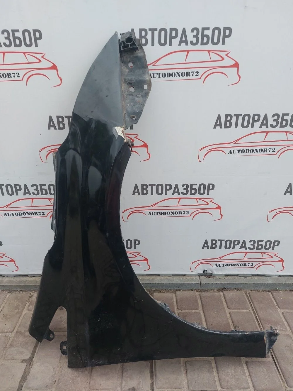 Крыло переднее правое Toyota Avensis T270 (2008—2011)