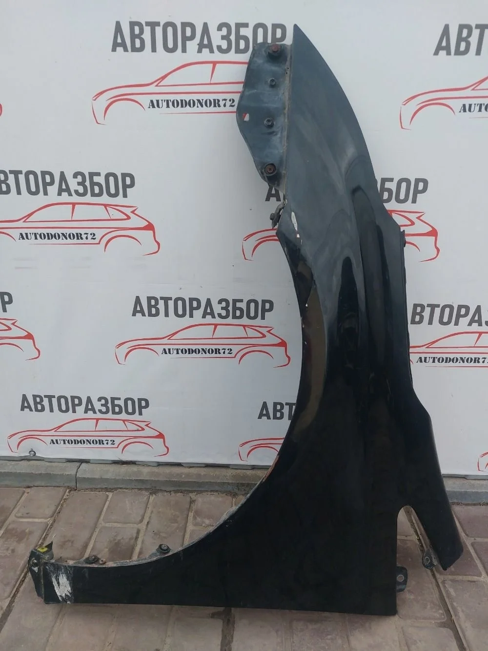 Крыло переднее левое Toyota Avensis T270 (2008—2011)