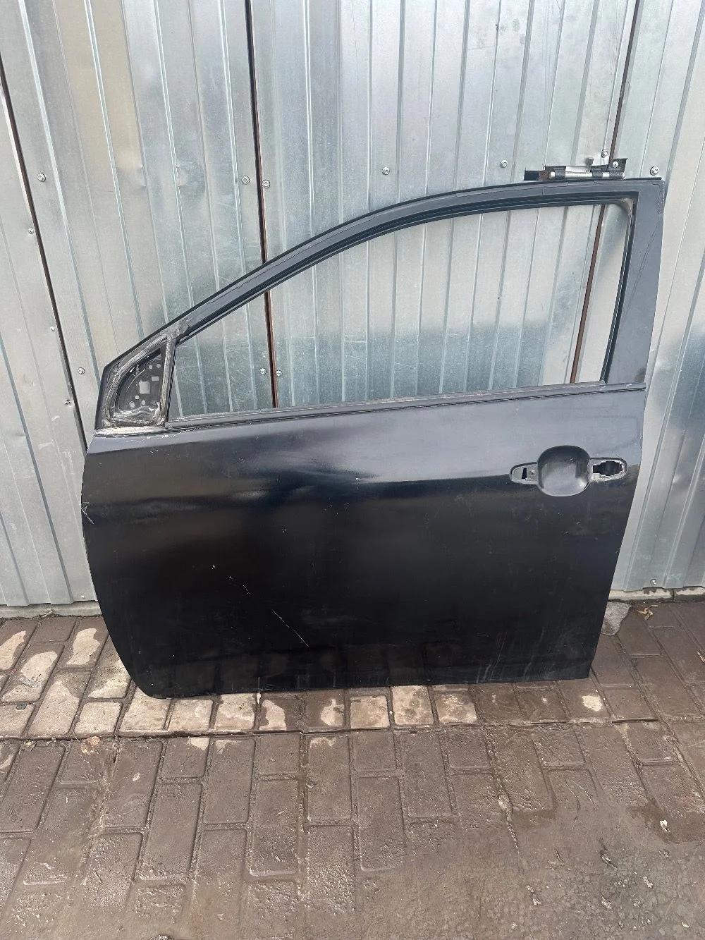 Дверь передняя левая Toyota Corolla X (2006—2010)