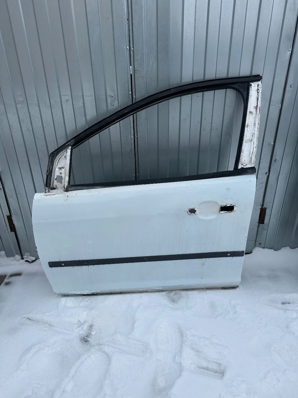 Дверь передняя левая Ford Focus II (2005—2008)