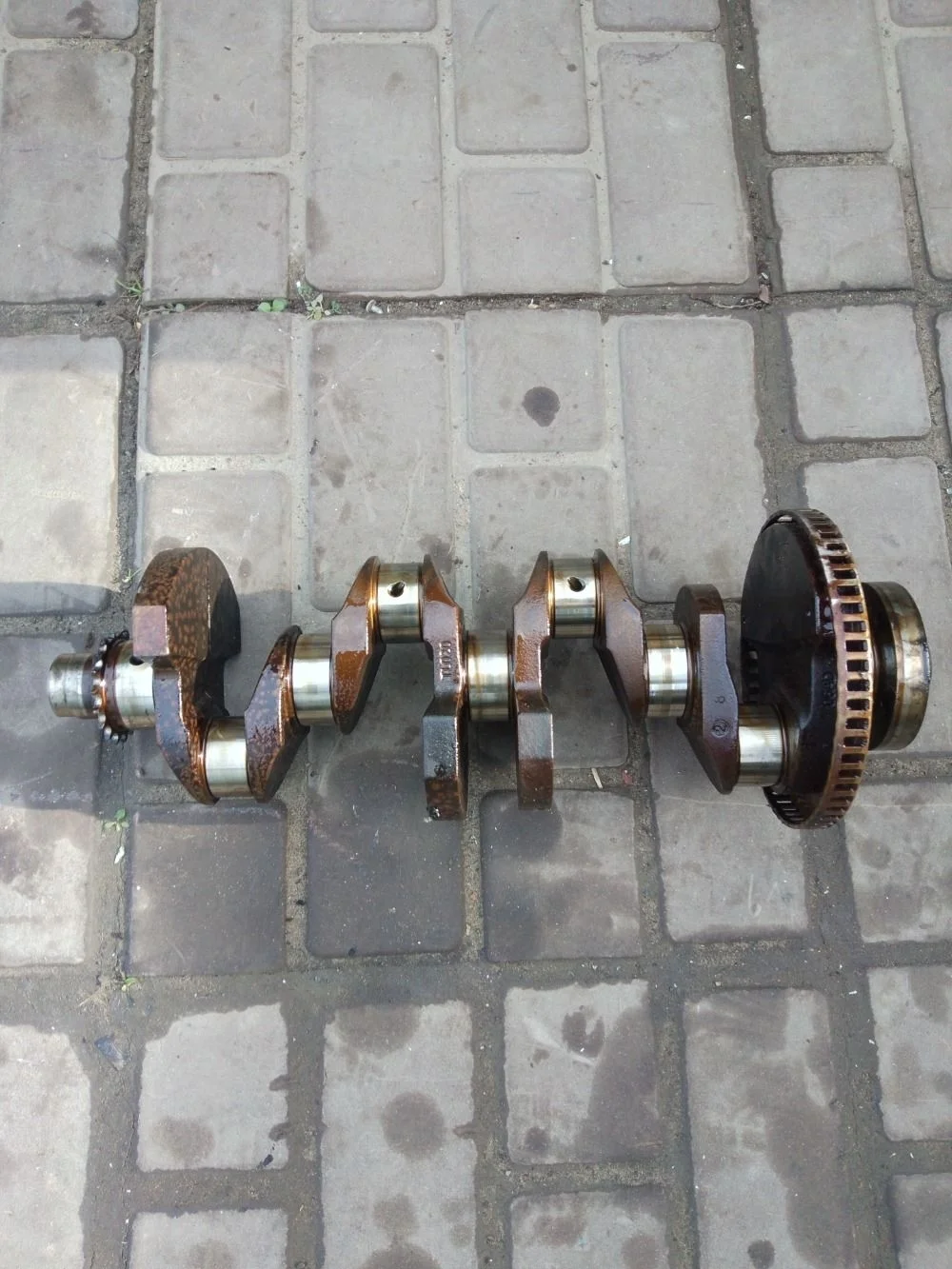 Коленвал Volkswagen Golf Plus I (2005—2009)