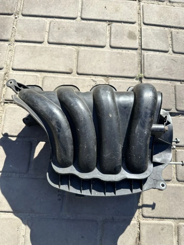 Впускной коллектор Kia Ceed ED (2006—2010)