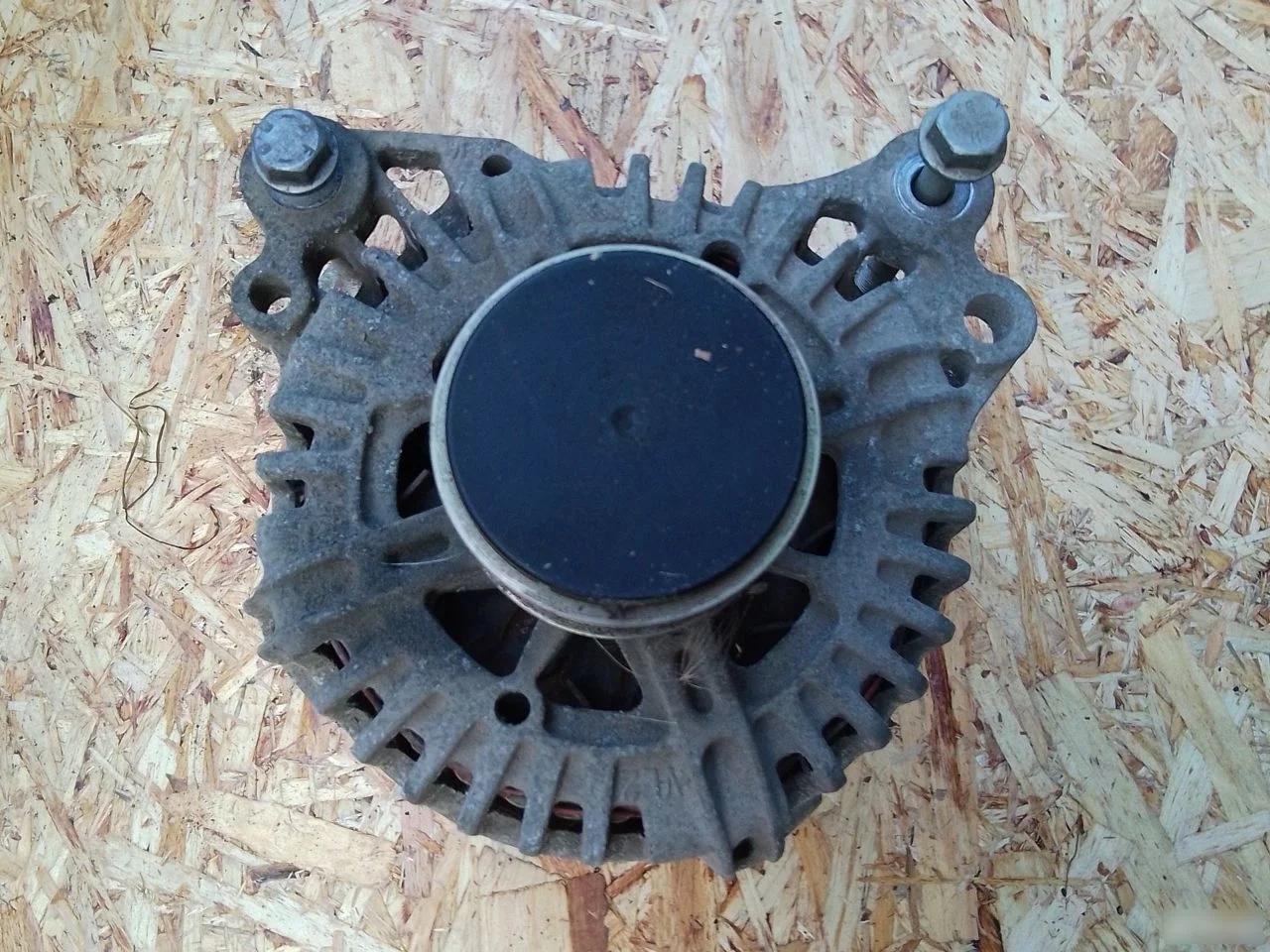 Генератор Volkswagen Golf Plus I (2005—2009)