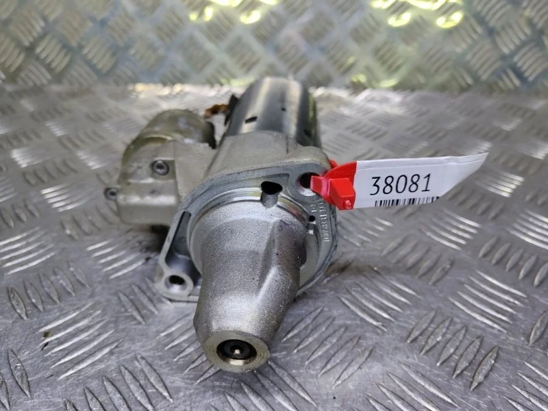 Стартер Mercedes-Benz