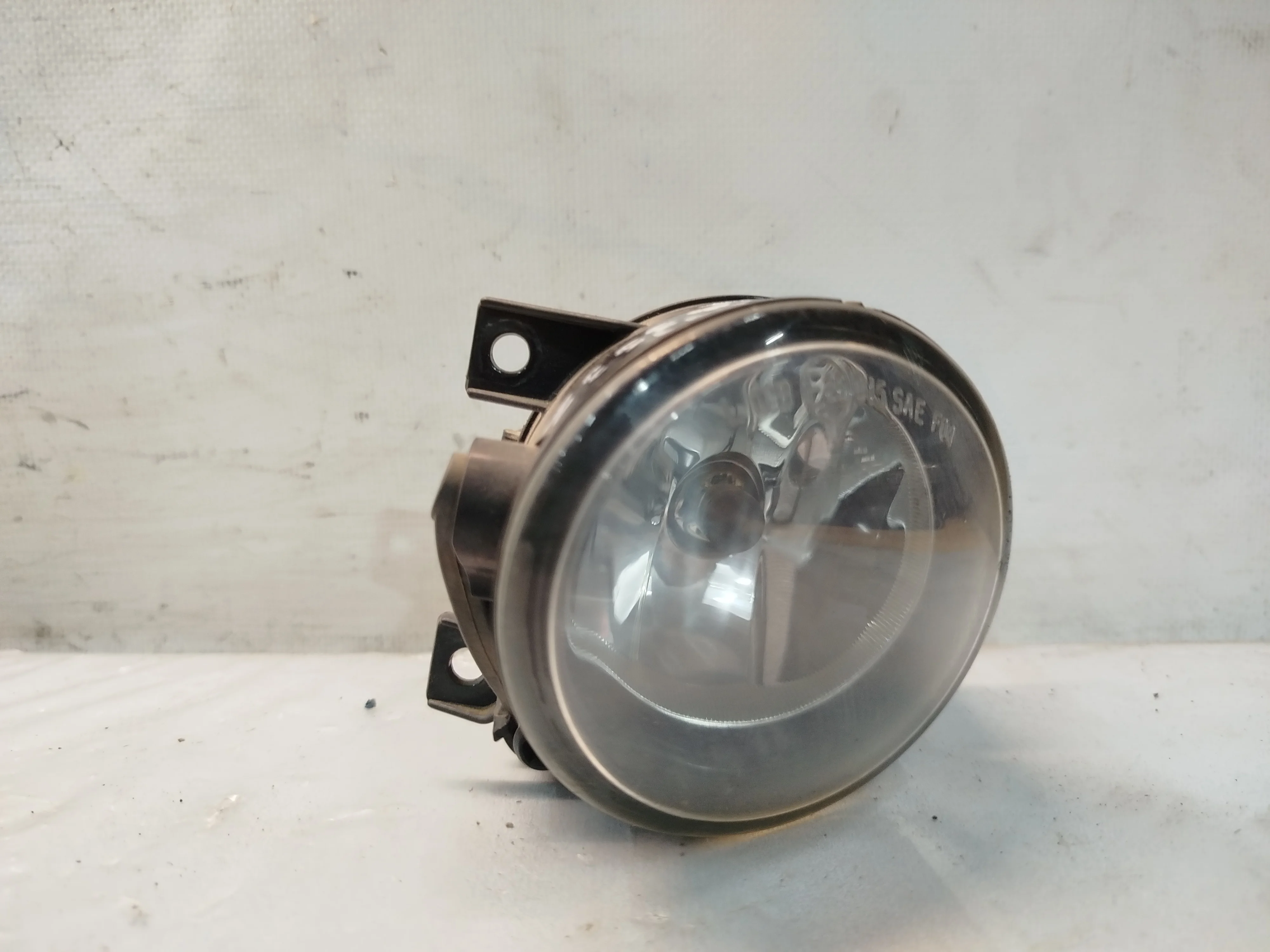 ТУМАНКА VOLKSWAGEN CADDY GOLF GOLF PLUS POLO TIGUAN TOURAN 1K1 1K5 1T1 1T2 2CA... 6R1 9K9A 9K9B 9N1 9N2 9N3 9N4 9U7 MK5 27128800 ПРАВАЯ ГАЛОГЕН 1T0941700C FA353Z