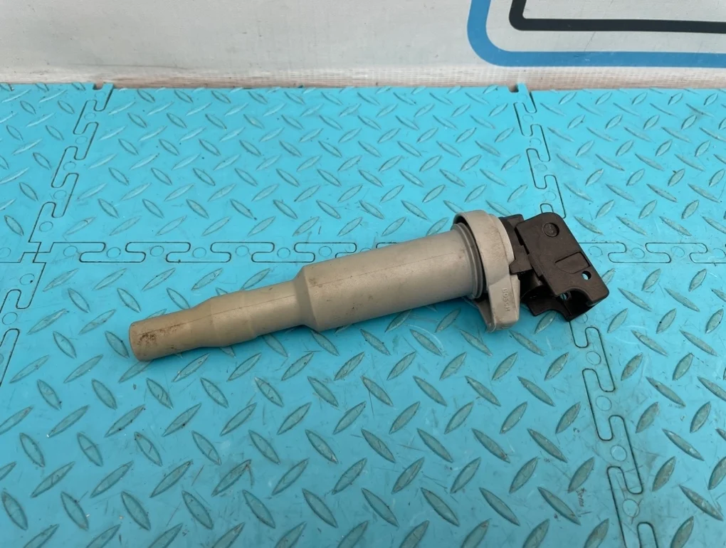 Катушка зажигания Bmw X3 2007 12138616153 E83 N52B25A 2.5