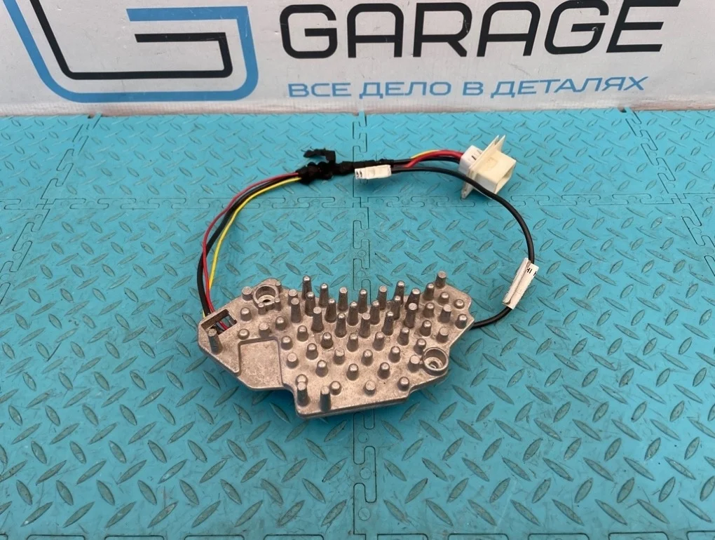 Резистор отопителя Mercedes-Benz E-Class 1999 A2108206110 W210 112.941 3.2