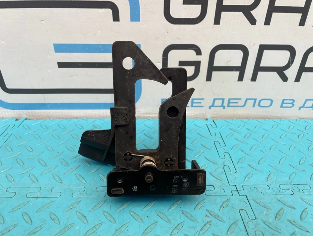 Крюк капота Mercedes-Benz Ml-Class 2012 A2048800064 W166 642.826 3.0