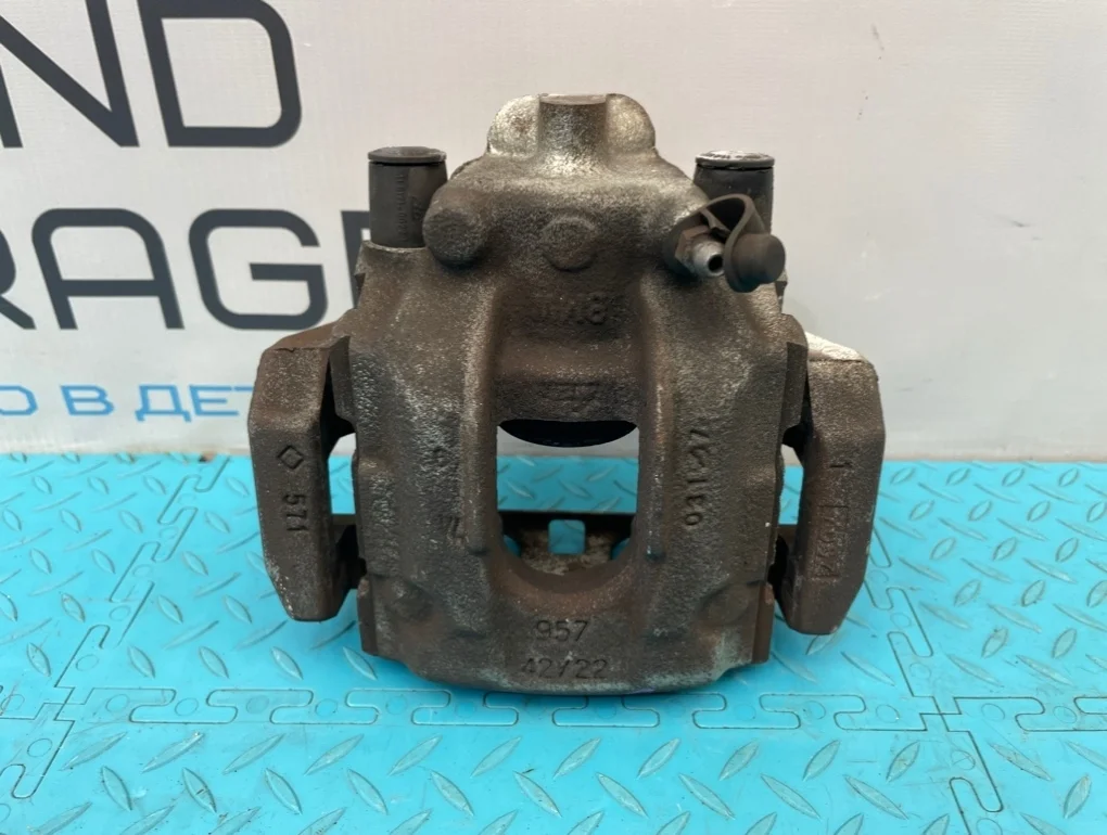 Суппорт Bmw X3 2007 34216765884 E83 N52B25A 2.5, задний правый