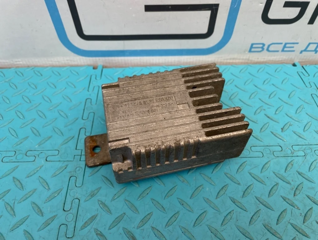 Блок вентилятора Mercedes-Benz E-Class 1999 A0275458132 W210 112.941 3.2