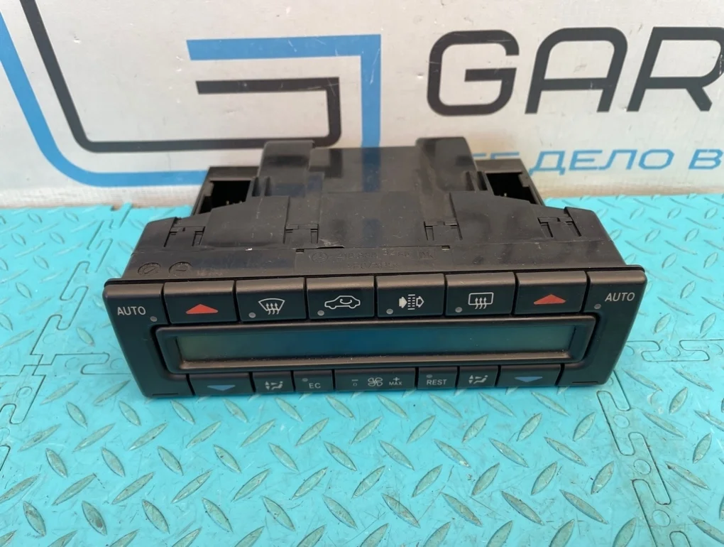 Блок климата Mercedes-Benz E-Class 1999 A2108303285 W210 112.941 3.2